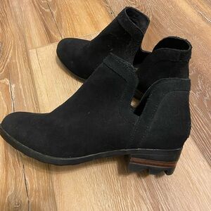 Black Sorel Wedge Booties